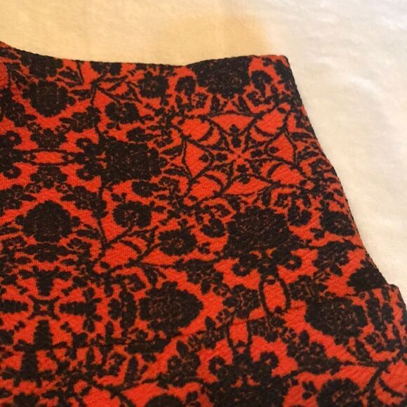 LuLaRoe Orange & Black Floral Print Skirt - XS - Picture 5 of 8